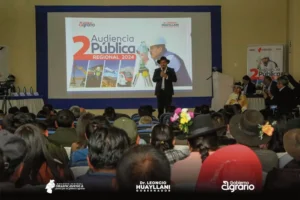 GOBERNADOR REGIONAL RINDE CUENTAS A SU PUEBLO: “Con la unidad de los huancavelicanos el crecimiento de la región será una realidad”