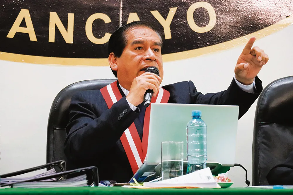RECTOR AMADOR VILCATOMA SE PRONUNCIA SOBRE PROYECTO DE LEY: UNCP SE OPONE A “CICLO CERO” APROBADO POR LA COMISIÓN DE EDUCACIÓN DEL CONGRESO