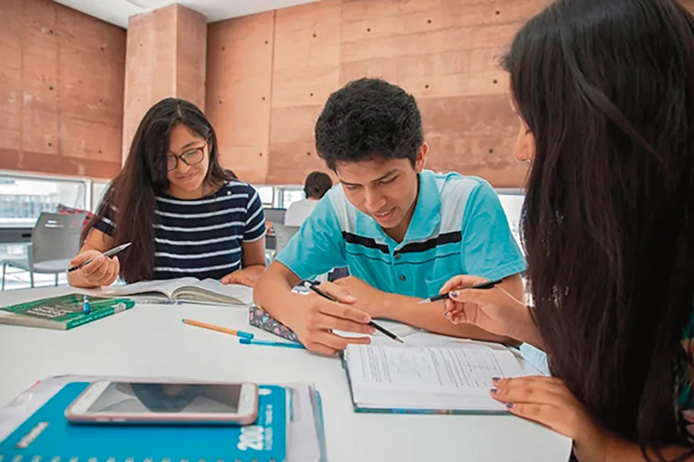 CRÉDITO PRO 2025: ESTUDIA UNA CARRERA PROFESIONAL Y PÁGALO HASTA SIETE AÑOS DESPUÉS DE EGRESAR