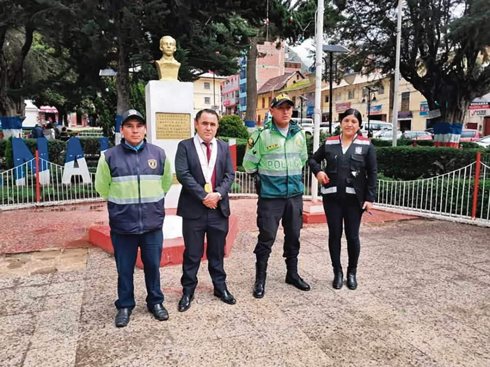 FISCALÍA REALIZA OPERATIVO: COMERCIALIZACIÓN ILEGAL DE GAS EN YANAHUANCA