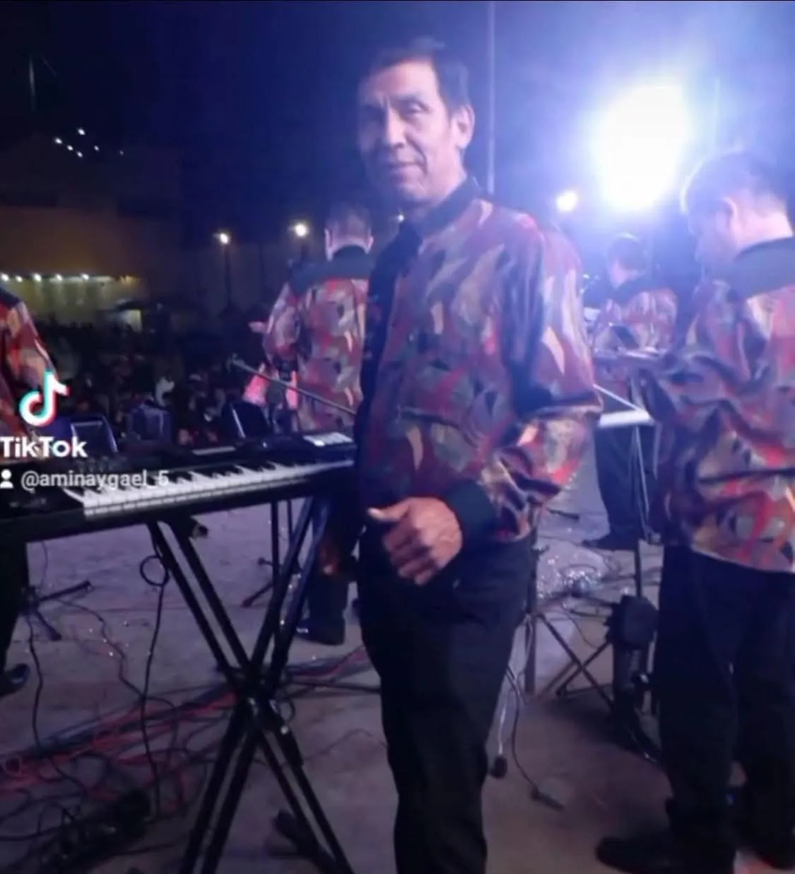EN HUERTAS-JAUJA: “LOCO DEL VOLANTE” ATROPELLA A MÚSICO DE FLOR YAUYINITA Y FUGA