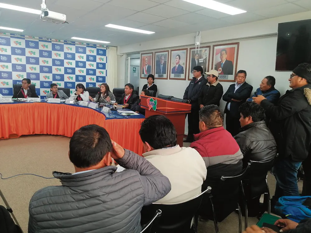 HOY EN SESION DE CONSEJO REGIONAL: DIRECTOR DE AGRICULTURA INFORMARÁ SOBRE TRABAJADORES EMBRIAGADOS EN HORAS LABORALES