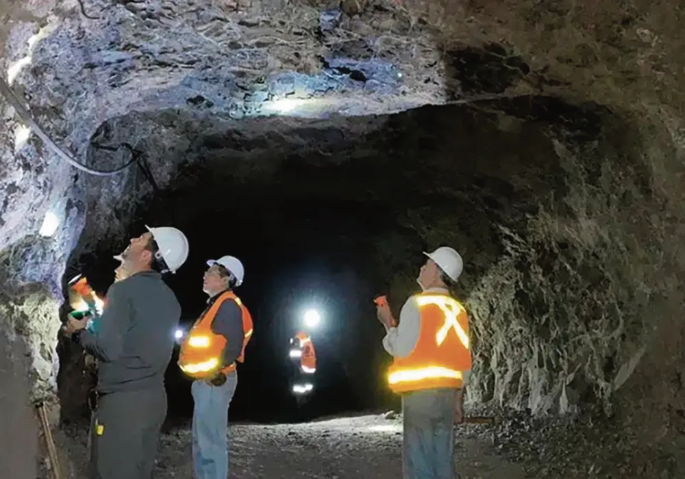 SILVER MOUNTAIN: LOGRA ACUERDO PARA REACTIVACIÓN DE MINA DE PLATA RELIQUIAS EN CASTROVIRREYNA.