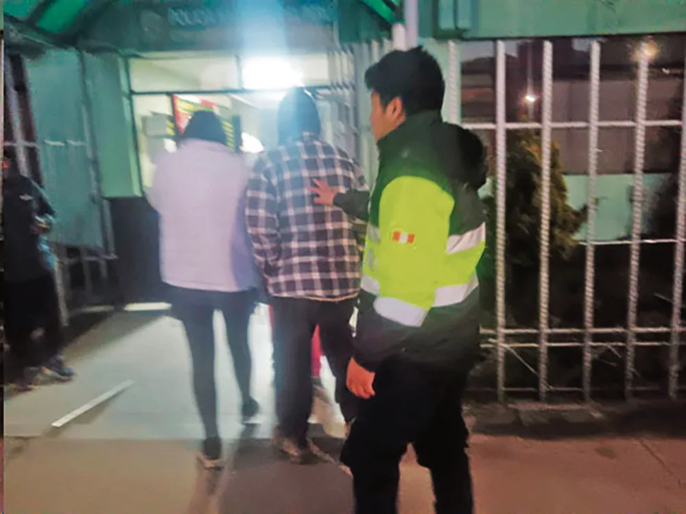 HUANCAVELICA: FRUSTRAN ROBO Y CAPTURAN A PRESUNTOS DELINCUENTES