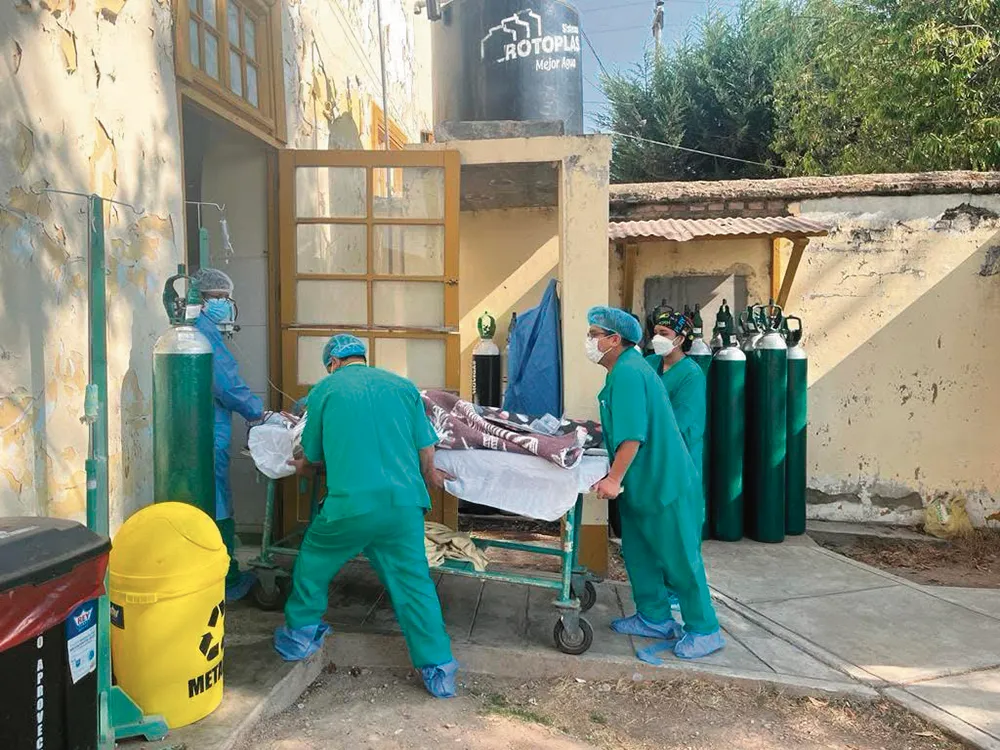 TRAS SUSPENSIÓN DE SALA DE CIRUGÍA: HOSPITAL DE JAUJA EN EMERGENCIA