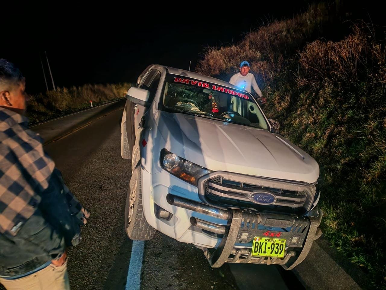 CHOQUE EN CARRETERA CENTRAL: CONDUCTOR QUEDA DESORIENTADO CERCA AL PEAJE DE QUIULLA