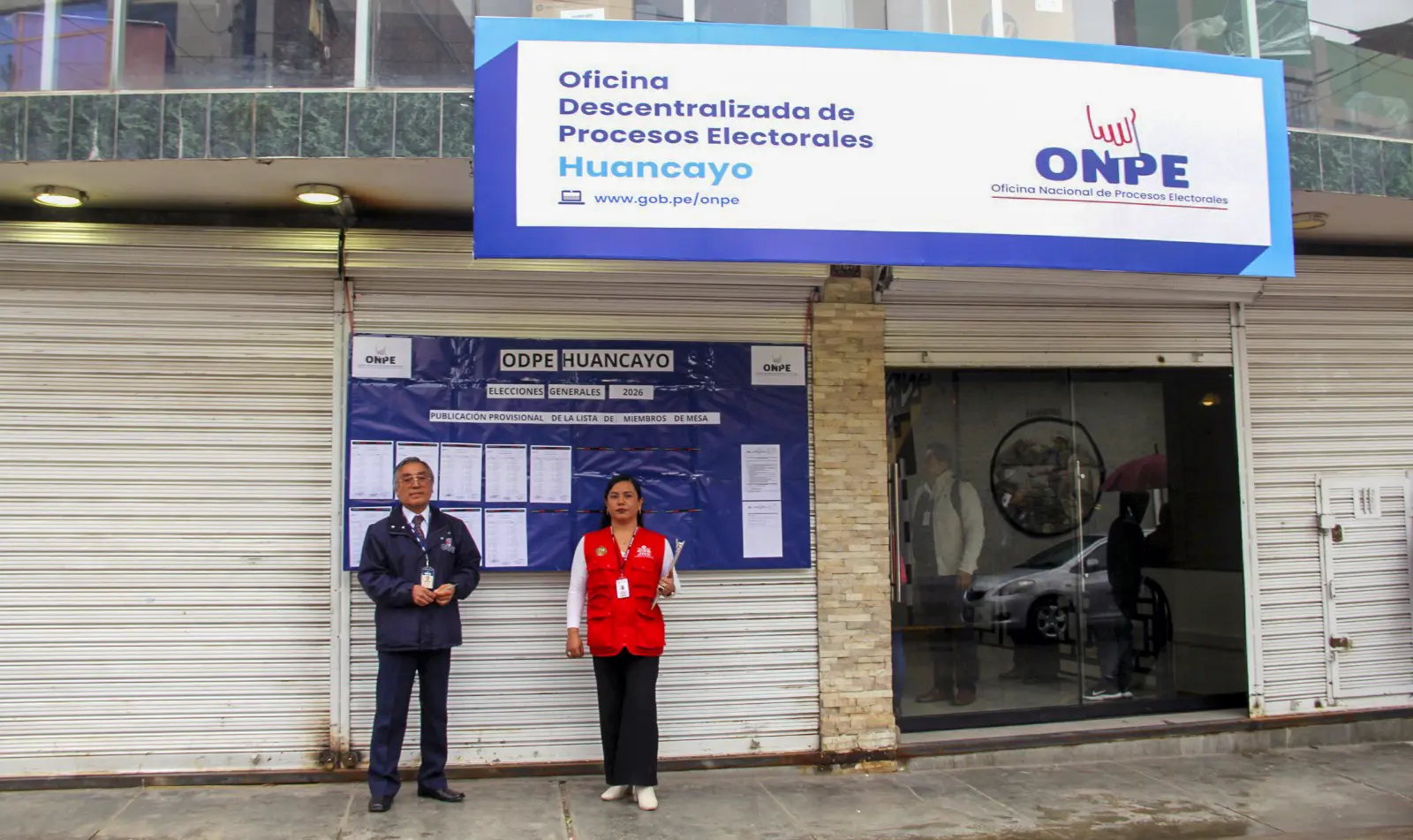 ONPE RECIBE TACHAS CONTRA CIUDADANOS