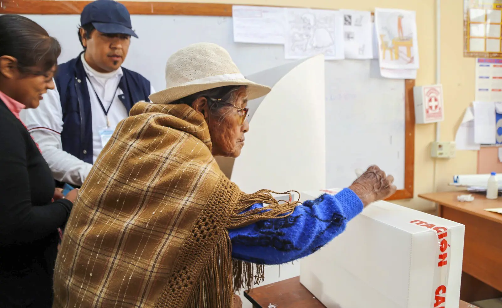 RENIEC ENTREGA PADRONES PARA ELECCIONES DE AUTORIDADES