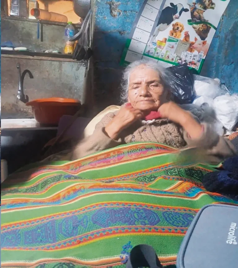 HUACHÓN: ANCIANA DE 86 AÑOS ES RECHAZADA POR PENSIÓN 65