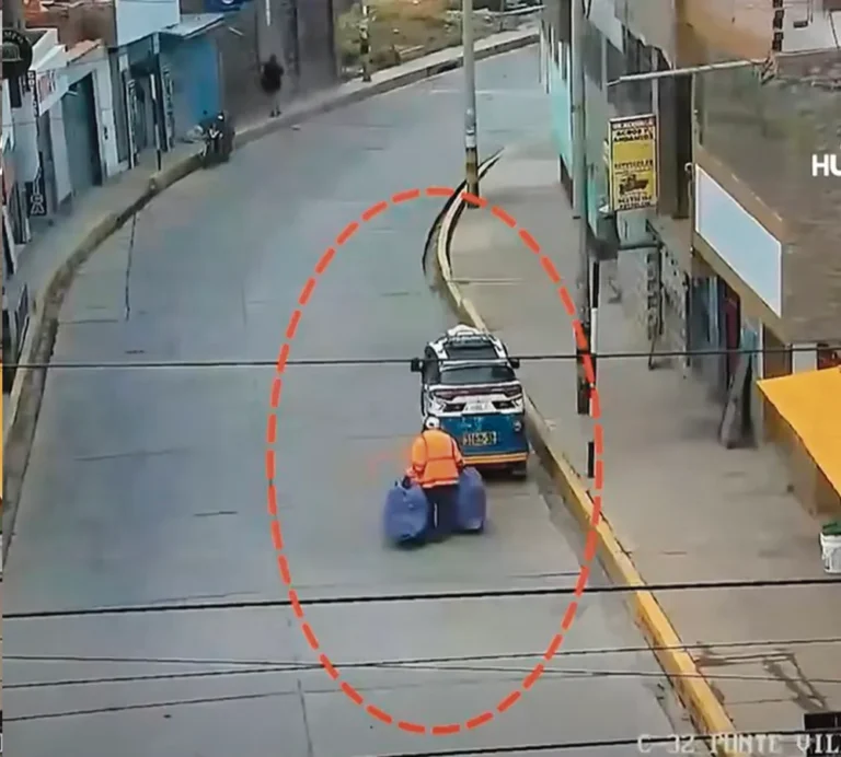 HUANCAVELICA: NOTIFICA A VECINOS POR ARROJO DE BASURA EN LA VÍA PÚBLICA