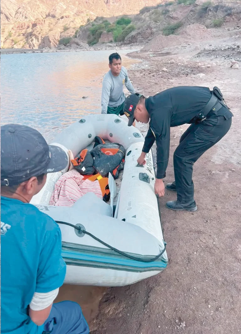 DEL RÍO MANTARO: RECUPERAN EL CUERPO DE ESTUDIANTE DE LA UNSCH