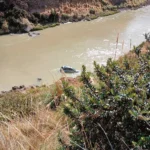 CAMIONETA CON 6 OCUPANTES: Y CAE AL RÍO MANTARO EN CHACAPALPA