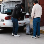 YANACANCHA: TRASLADAN A GATO DENTRO DE COSTAL
