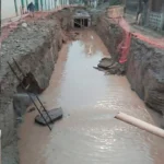 OXAPAMPA: ROTURA DE TUBERÍA INUNDA VIVIENDAS