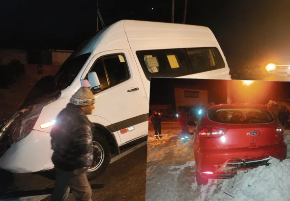CUATRO PERSONAS HERIDAS: DEJA CHOQUE FRONTAL DE MINIVAN Y UN AUTO EN CURICACA YANACHACRA
