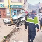 ALTO TRÁFICO: CHOQUE ENTRE CAMIONETA Y TAXI GENERA CONGESTIÓN EN CENTRO DE HUANCAYO