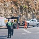 EN LA CARRETERA CENTRAL: CHOQUE ENTRE AUTO Y CAMIONETA DEJA DOS HERIDOS