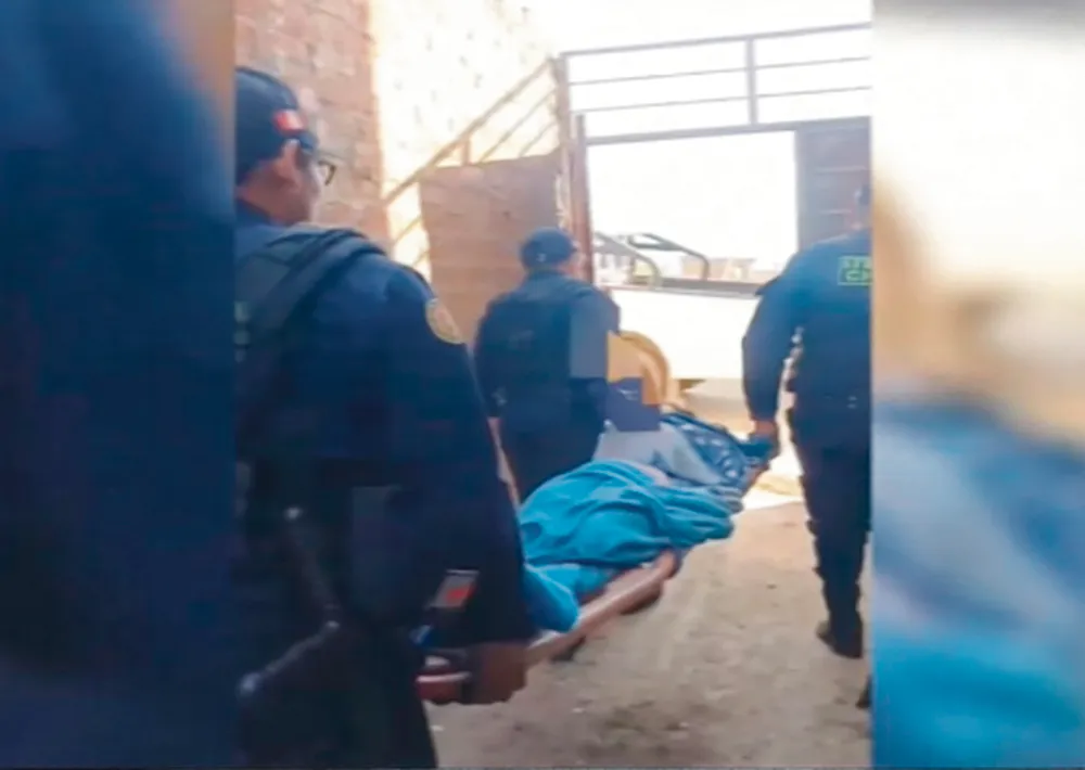 JOVEN CAE DE SEGUNDO PISO: SERENOS DE CHILCA TRASLADAN AL HOSPITAL DANIEL A. CARRIÓN