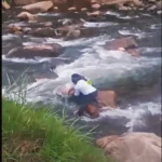 AUXILIO Y RESCATE: SERENAZGO DE PANGOA RESCATA A MUJER DEL RÍO SAN RAMÓN
