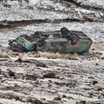 CASTROVIRREYNA: BUS DE TRANSPORTES CAE MÁS DE CIEN METROS