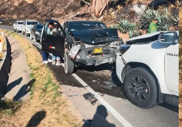 CHOQUE FRONTRAL: DEJA CUATRO HERIDOS EN LA CARRETERA CENTRAL