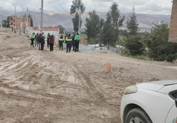 POLICIA INTERVIENE A JOVEN: POR AMENAZAR DE MUERTE A SU VECINA