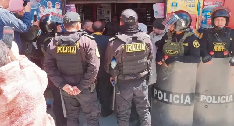 TÚPAC AMARU: SUSPENDEN DESALOJO DE PREDIO EN LITIGIO