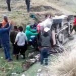 CAJAMARQUILLA: CAMIONETA SUFRE GRAVE VOLCADURA