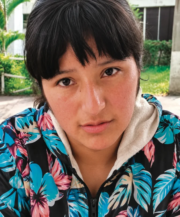 PASCO: MADRE BUSCA HIJA DE 17 AÑOS DESAPARECIDA